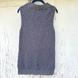 Absolutely Creative Worldwide Mock Neck Sweater Women's Large Grey Sleeveless